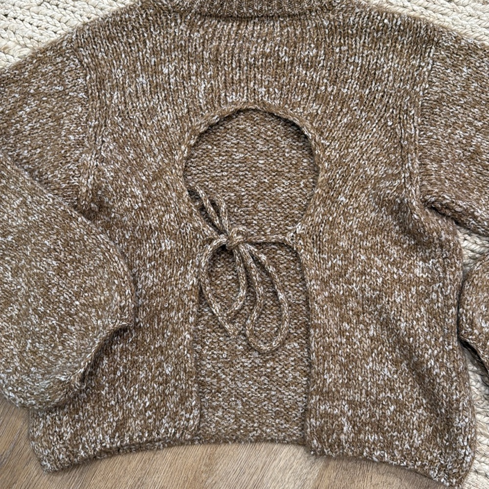 Cozy Brown Marled Crewneck Sweater - Women's - Picture 4 of 4